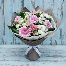 Букет цветов из:  Герберы, Альстромерии и Хризантемы #REPLACE_PRED# Кировский