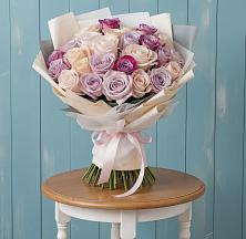 Букет цветов из:  Розы в Кировский