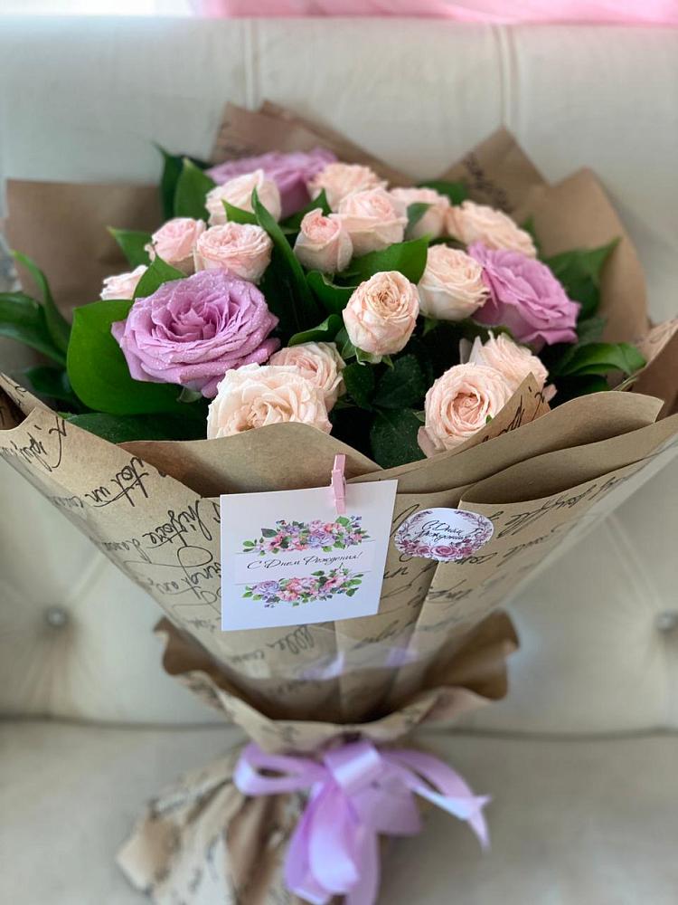 Букет цветов из: Розы в Кировский