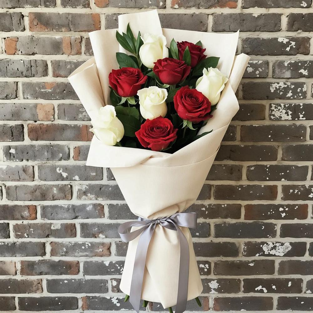 Букет цветов из: Розы в Кировский