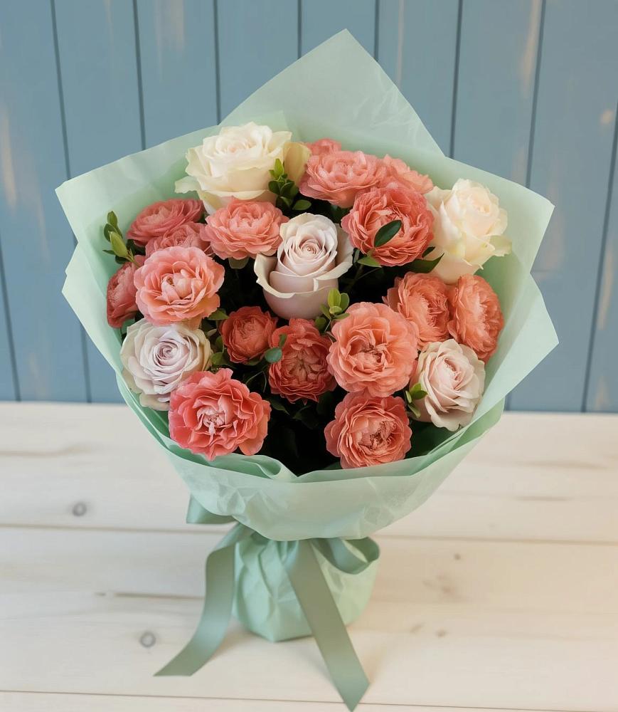 Букет цветов из: Розы в Кировский