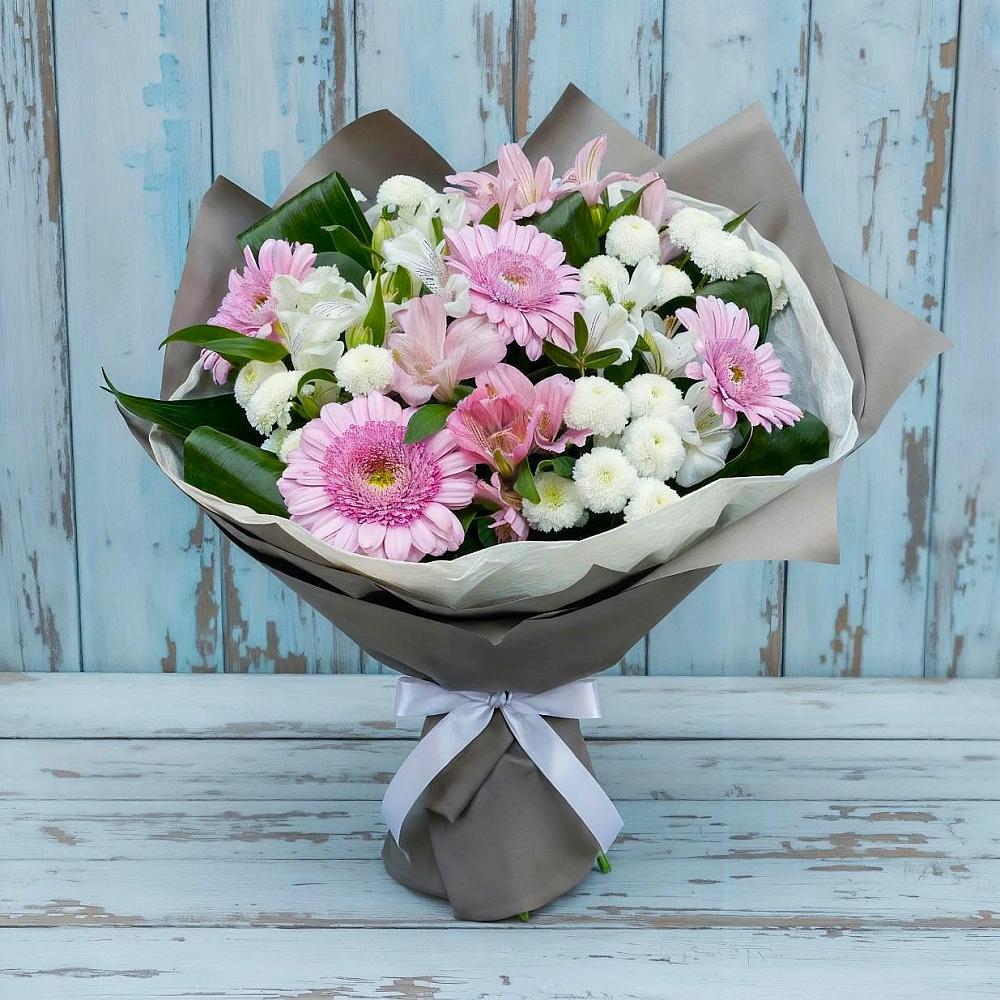 Букет цветов из: Герберы, Альстромерии и Хризантемы в Кировский