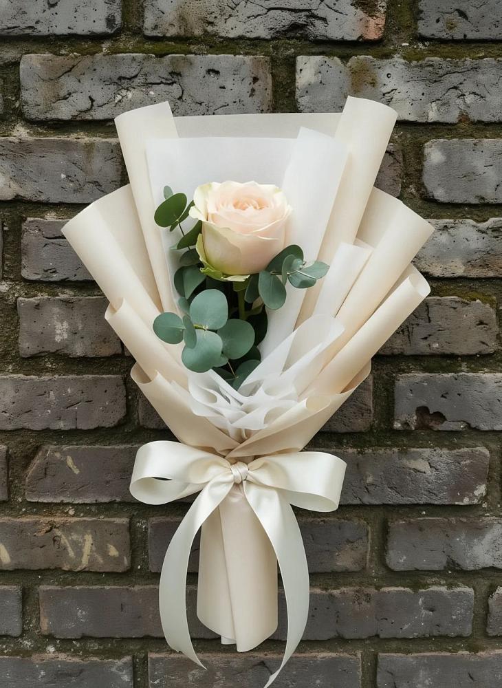 Букет цветов из: Розы в Кировский