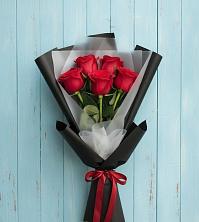 Букет цветов из:  Розы в Кировский