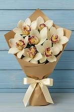 Букет цветов из:  Орхидеи и Розы в Кировский